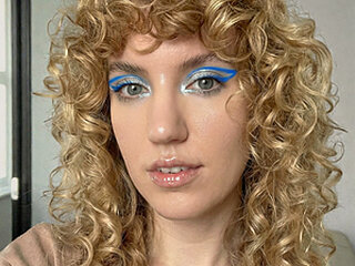 Play_me_softly